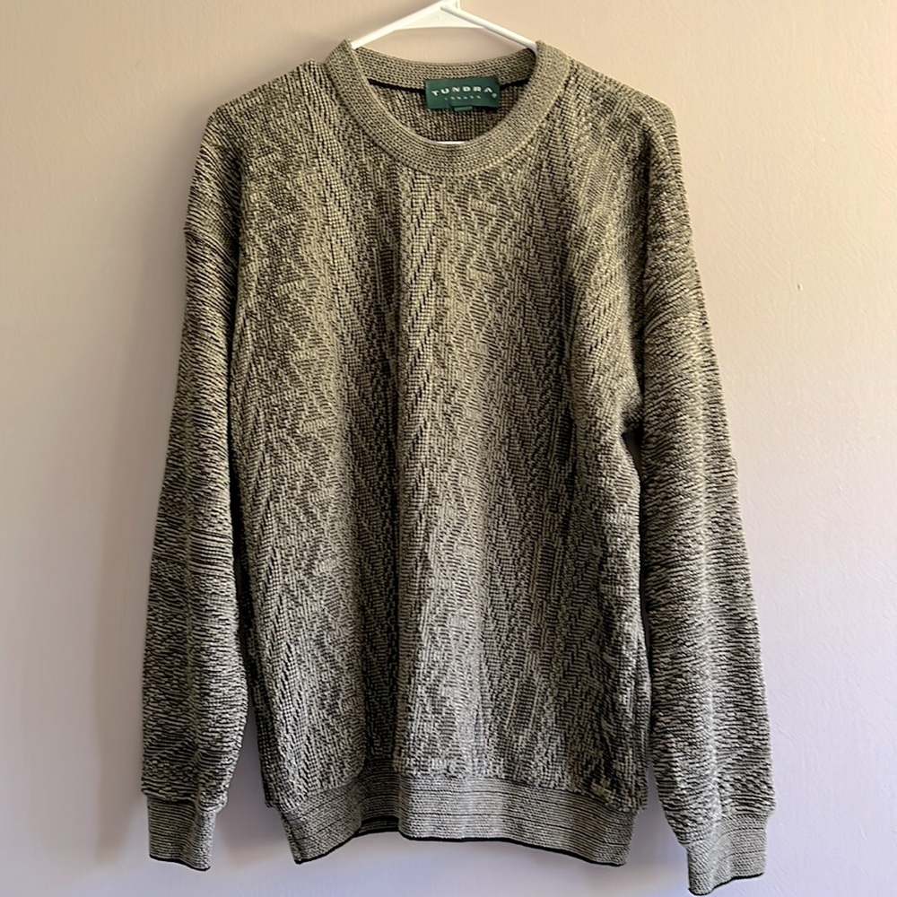VTG Tundra Canada Brown Tan Sweater